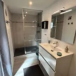 Διαμέρισμα : T2 Tres Proche Au Calme