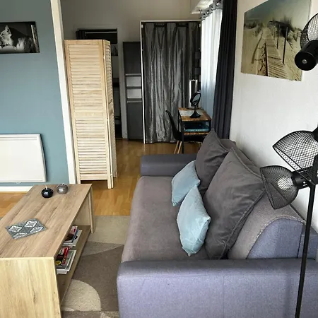 Διαμέρισμα : T2 Tres Proche Au Calme *